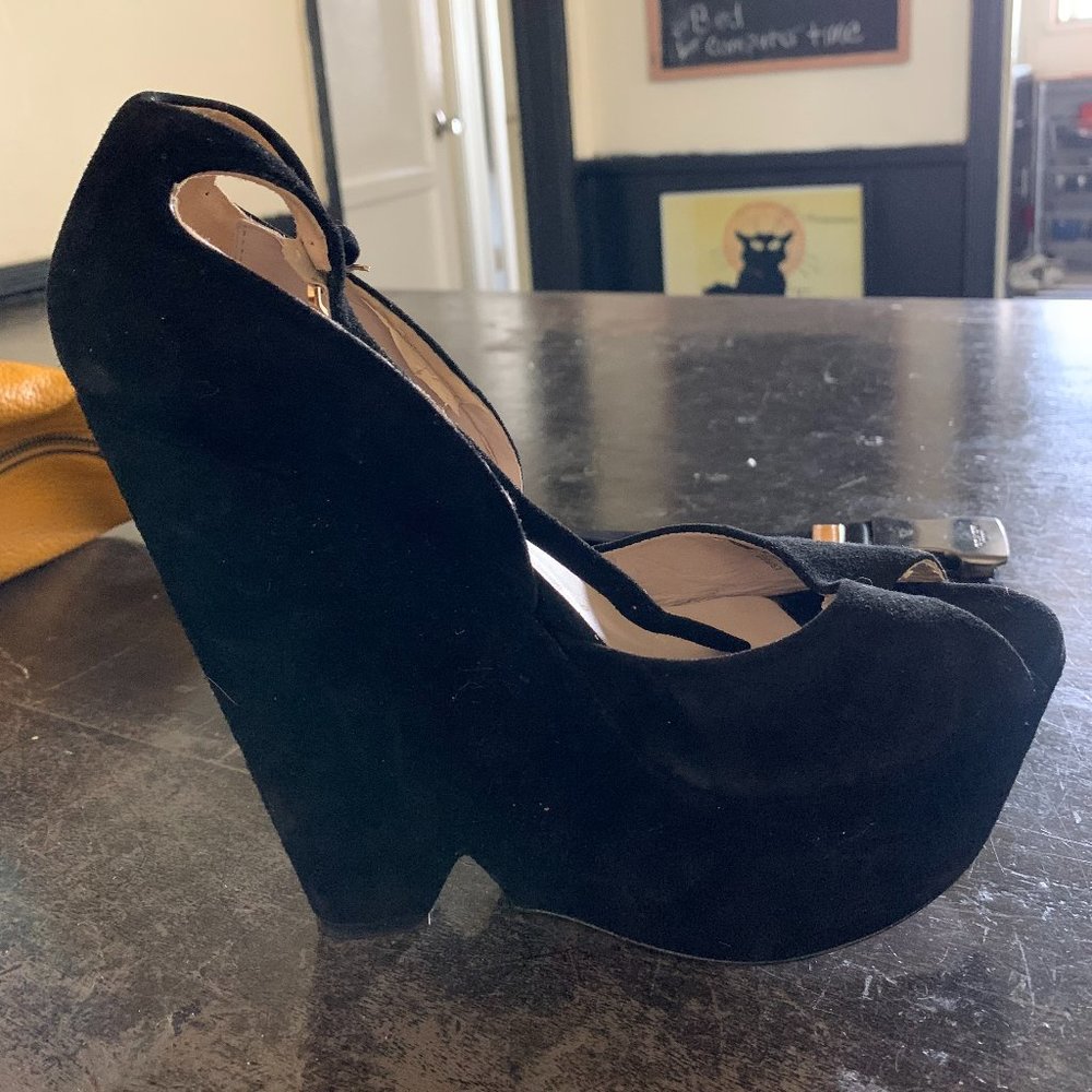 Skyhigh Black Platform